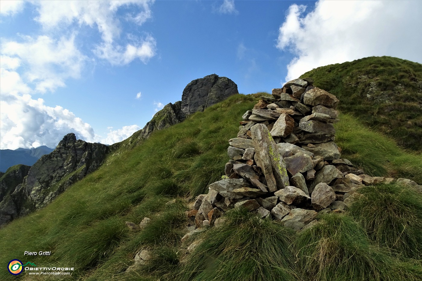 80 All'omino sulla cresta di vetta della Quota 2309 (Monte Tribortoi).JPG